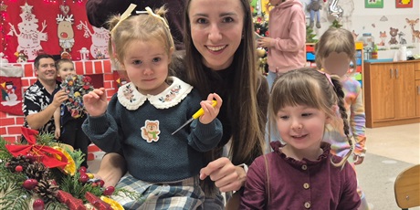 Powiększ grafikę: swiateczne-warsztaty-z-rodzicami-w-przedszkolu-wesole-skrzaty-663392.jpg