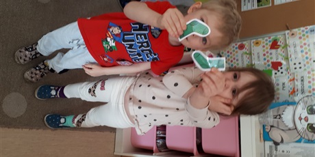 Powiększ grafikę: swiatowy-dzien-osob-z-zespolem-downa-dzien-kolorowej-skarpetki-683362.jpg