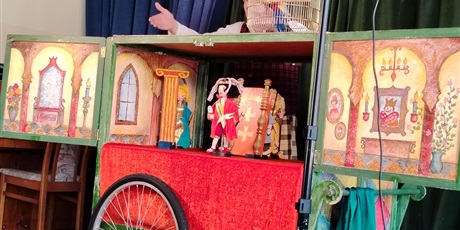 Powiększ grafikę: teatr-qfer-kot-w-butach-680197.jpg