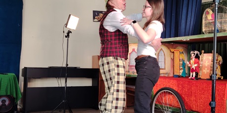 Powiększ grafikę: teatr-qfer-kot-w-butach-680199.jpg