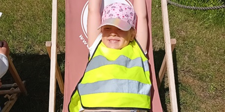 Powiększ grafikę: wesole-skrzaty-zdobywaja-costerina-park-700535.jpg