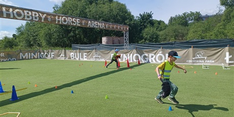 Powiększ grafikę: wesole-skrzaty-zdobywaja-costerina-park-700560.jpg