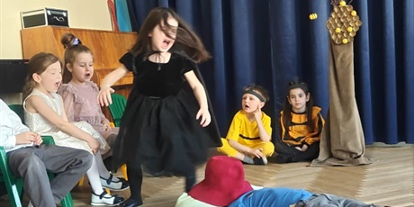 Powiększ grafikę: wizyta-dzieci-z-przedszkola-nr-44-zso-nr-10-w-gdansku-684698.jpg