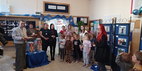 Powiększ grafikę: wizyta-wiceprezydentki-gdanska-moniki-chabior-w-przedszkolu-nr-67-wesole-skrzaty-672235.jpg