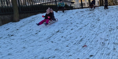 Powiększ grafikę: zimowe-szalenstwo-na-sankach-669286.jpg