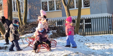 Powiększ grafikę: zimowe-szalenstwo-na-sankach-669290.jpg