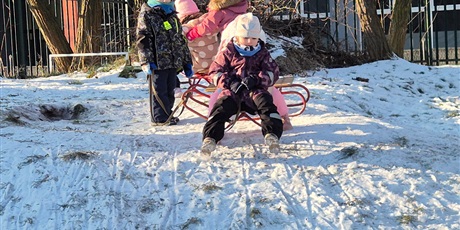 Powiększ grafikę: zimowe-szalenstwo-na-sankach-669291.jpg
