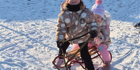 Powiększ grafikę: zimowe-szalenstwo-na-sankach-669302.jpg