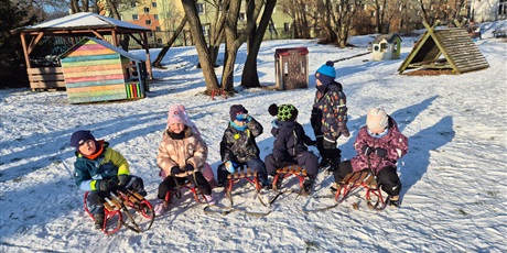 „Zimowe szaleństwo na sankach”