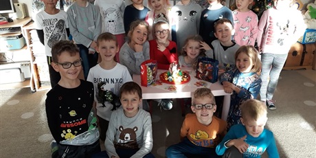 Powiększ grafikę: 6 URODZINKI OLI 