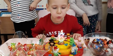 Powiększ grafikę: 6 Urodziny Szymona