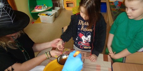 Powiększ grafikę: Andrzejki