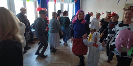 Powiększ grafikę: Bal karnawałowy z Babcią i Dziadkiem