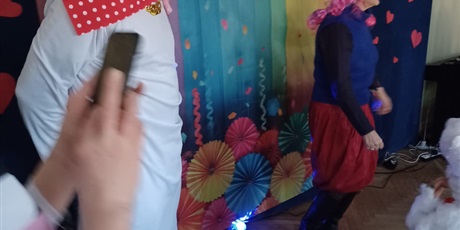 Powiększ grafikę: Bal karnawałowy z Babcią i Dziadkiem