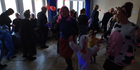 Powiększ grafikę: Bal karnawałowy z Babcią i Dziadkiem