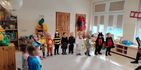 Powiększ grafikę: Bal karnawałowy z Babcią i Dziadkiem