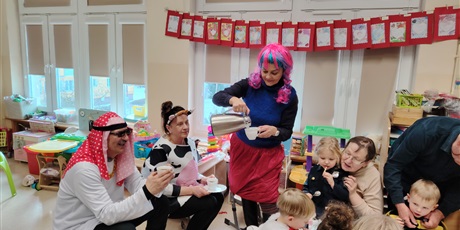 Powiększ grafikę: Bal karnawałowy z Babcią i Dziadkiem