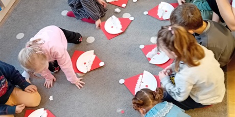 Powiększ grafikę: Chochlikowe Mikołajkowe zajęcia w osiedlowej bibliotece 