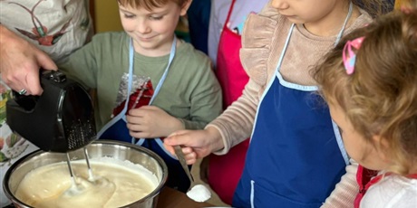 Powiększ grafikę: Ciasto na dzień Tumbo