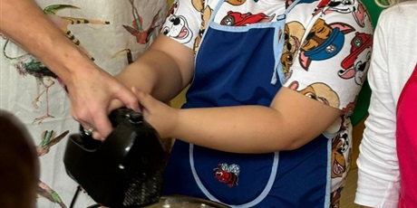 Powiększ grafikę: Ciasto na dzień Tumbo