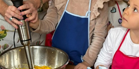 Powiększ grafikę: Ciasto na dzień Tumbo