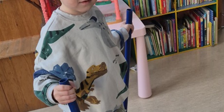 Powiększ grafikę: Czy jazda na nartach w sali jest możliwa?