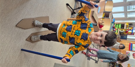 Powiększ grafikę: Czy jazda na nartach w sali jest możliwa?