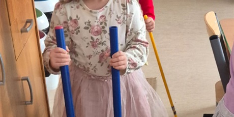 Powiększ grafikę: Czy jazda na nartach w sali jest możliwa?