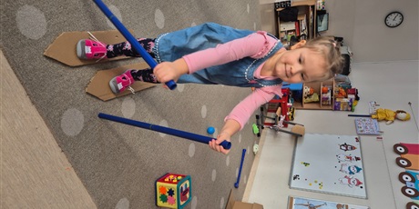 Powiększ grafikę: Czy jazda na nartach w sali jest możliwa?