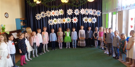 Powiększ grafikę: Dzień Babci i Dziadka w grupie Koszałków Opałków