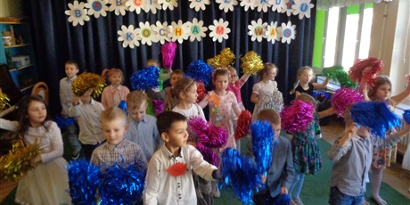 Powiększ grafikę: Dzień Babci i Dziadka w grupie Koszałków Opałków