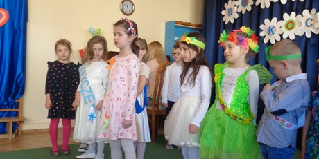 Powiększ grafikę: Dzień Babci i Dziadka w grupie Koszałków Opałków