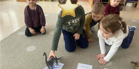 Powiększ grafikę: Dzień dinozaura