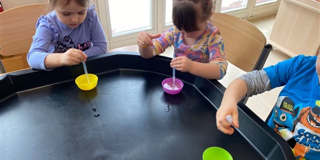 Powiększ grafikę: Dzień dinozaura