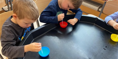 Powiększ grafikę: Dzień dinozaura