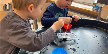 Powiększ grafikę: Dzień dinozaura