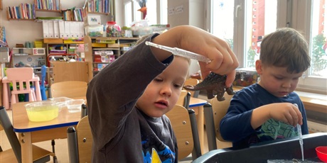 Powiększ grafikę: Dzień dinozaura