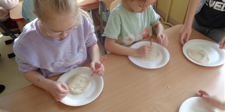 Powiększ grafikę: Dzień dinozaura