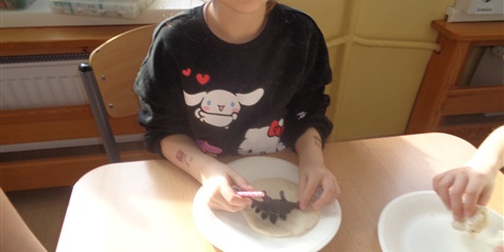 Powiększ grafikę: Dzień dinozaura