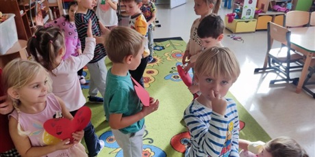 Powiększ grafikę: Dzień Dziewczynek