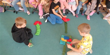 Powiększ grafikę: Dzień dziewczynki