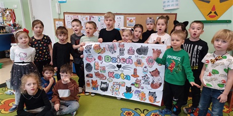 Powiększ grafikę: Dzień kota