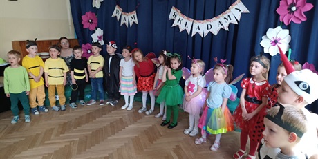 Powiększ grafikę: Dzień Mamy i Taty