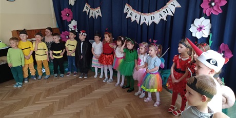 Powiększ grafikę: Dzień Mamy i Taty