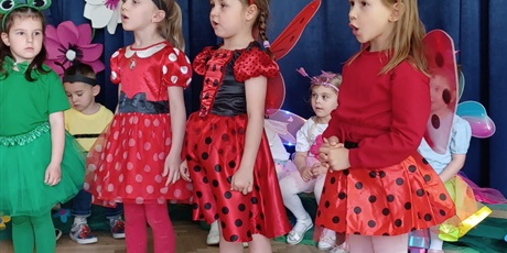 Powiększ grafikę: Dzień Mamy i Taty