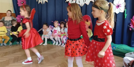 Powiększ grafikę: Dzień Mamy i Taty