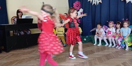 Powiększ grafikę: Dzień Mamy i Taty