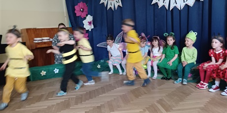 Powiększ grafikę: Dzień Mamy i Taty