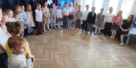Powiększ grafikę: Dzień Mamy i Taty