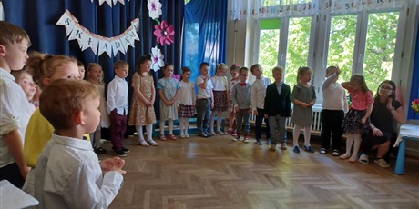 Powiększ grafikę: Dzień Mamy i Taty